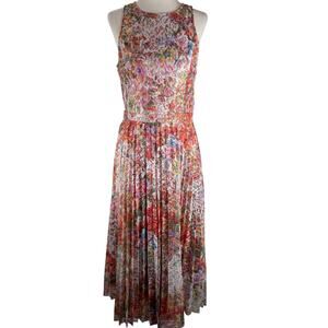 Beautiful Laced Pleated Floral Dress Size Small